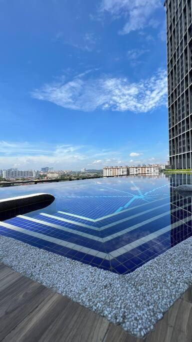 Cozy Aera Residence / Free Wi-Fi Netflix / Sunway Petaling Jaya Zewnętrze zdjęcie