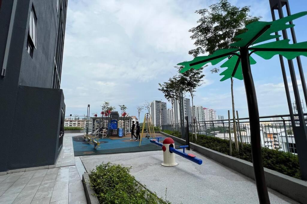 Cozy Aera Residence / Free Wi-Fi Netflix / Sunway Petaling Jaya Zewnętrze zdjęcie